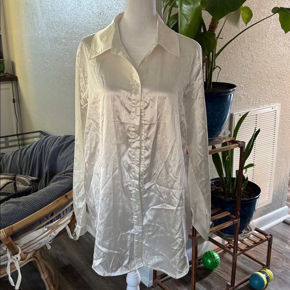 Long sleeve blouse